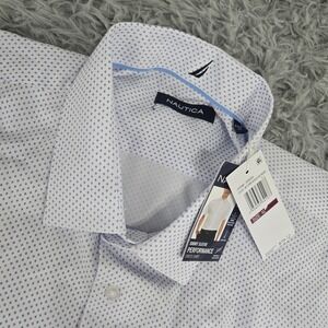Nautica 258829 Mens XL White Geometric‎ S/S Button Front Performance Dress Shirt